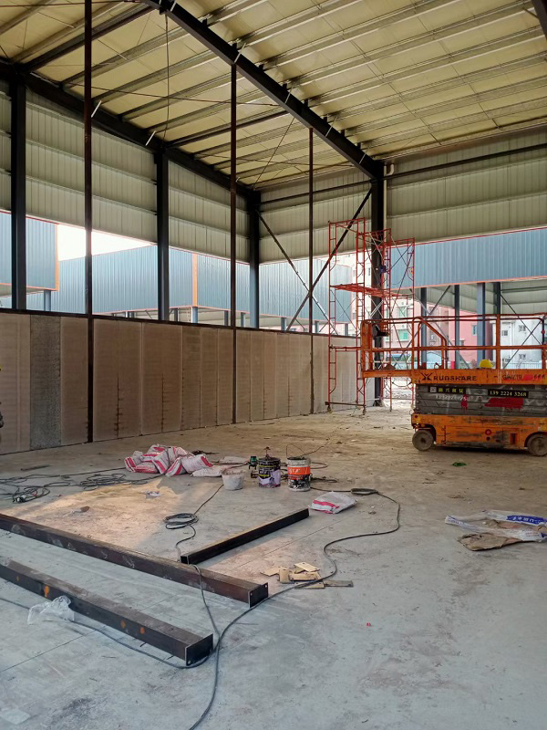 Lightweight composite wall panels